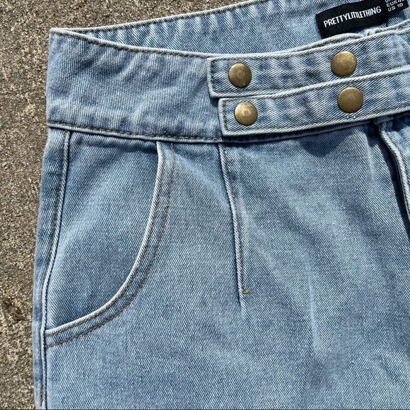 PRETTYLITTLETHING High Waist Mom Jeans Size 10 - Picture 1 of 6